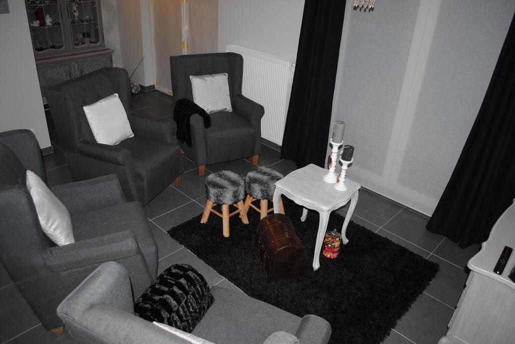 Interbellum Apartment อีปส์ ห้อง รูปภาพ