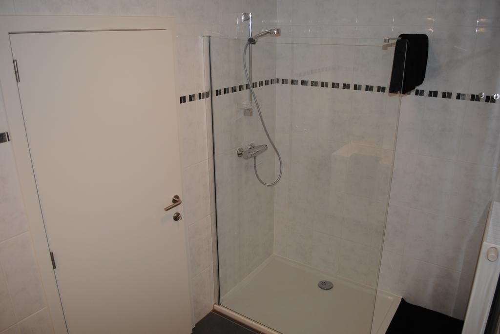 Interbellum Apartment อีปส์ ห้อง รูปภาพ